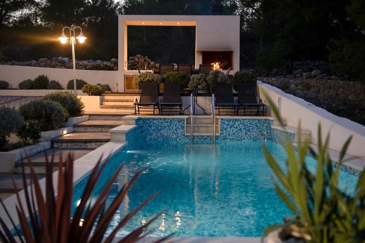 Villa Sena Ražanj Esterno foto