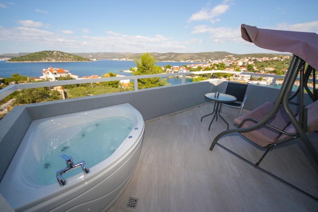 Villa Sena Ražanj Esterno foto
