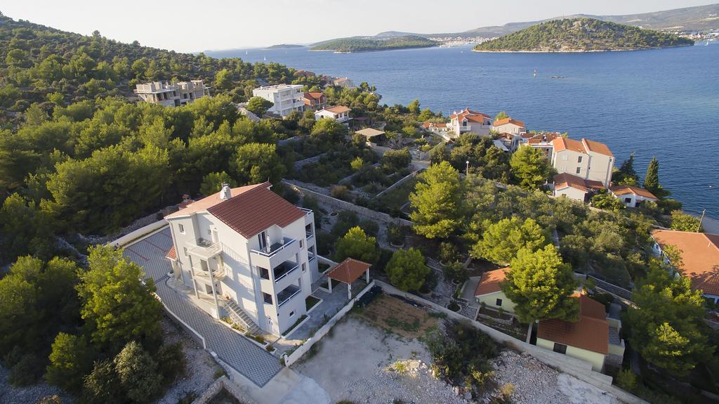 Villa Sena Ražanj Esterno foto