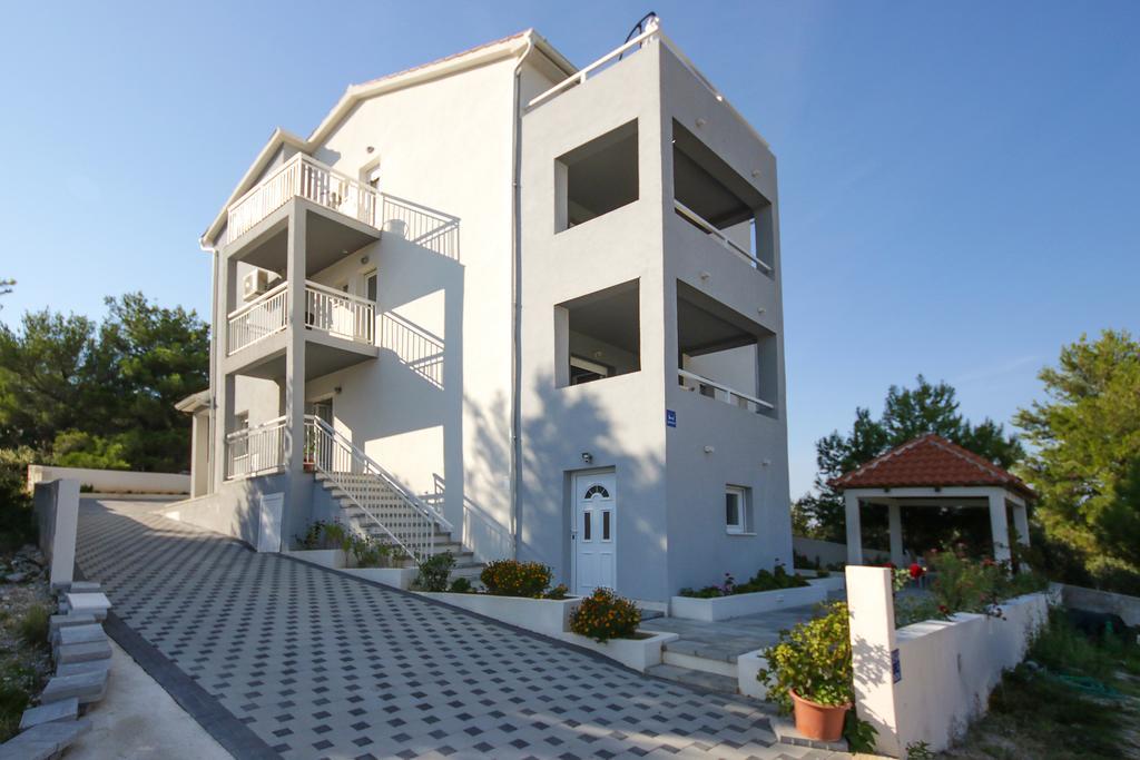 Villa Sena Ražanj Esterno foto